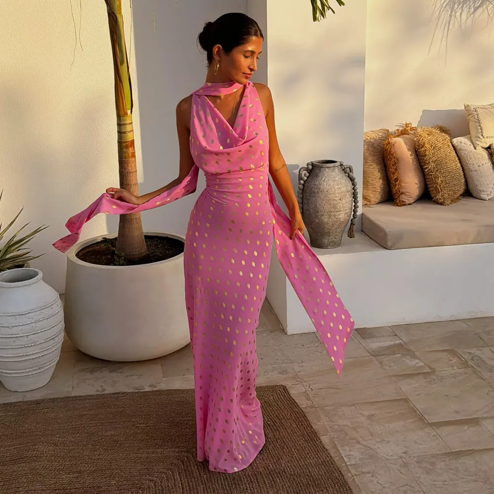 anais maxi dress pink Its all in the details Shop the Anais Maxi Dress online now, #amarosoboutique #occasionwear #eventwear #weddingguestdress #pinkdress